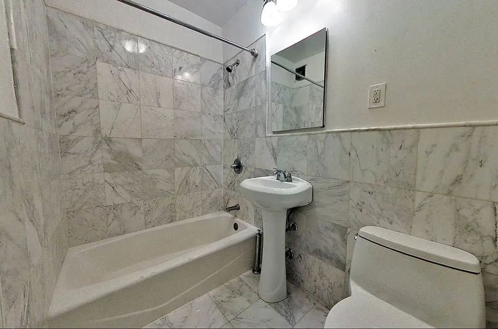 101 Lexington Avenue - Photo 6