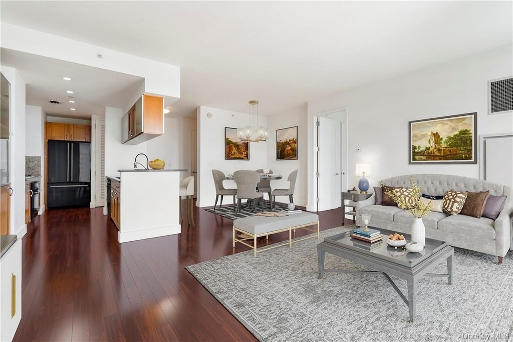 175 Huguenot Street - Photo 4