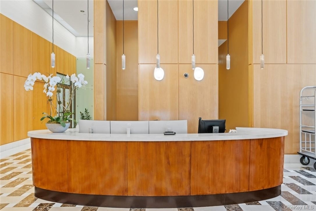 175 Huguenot Street - Photo 14