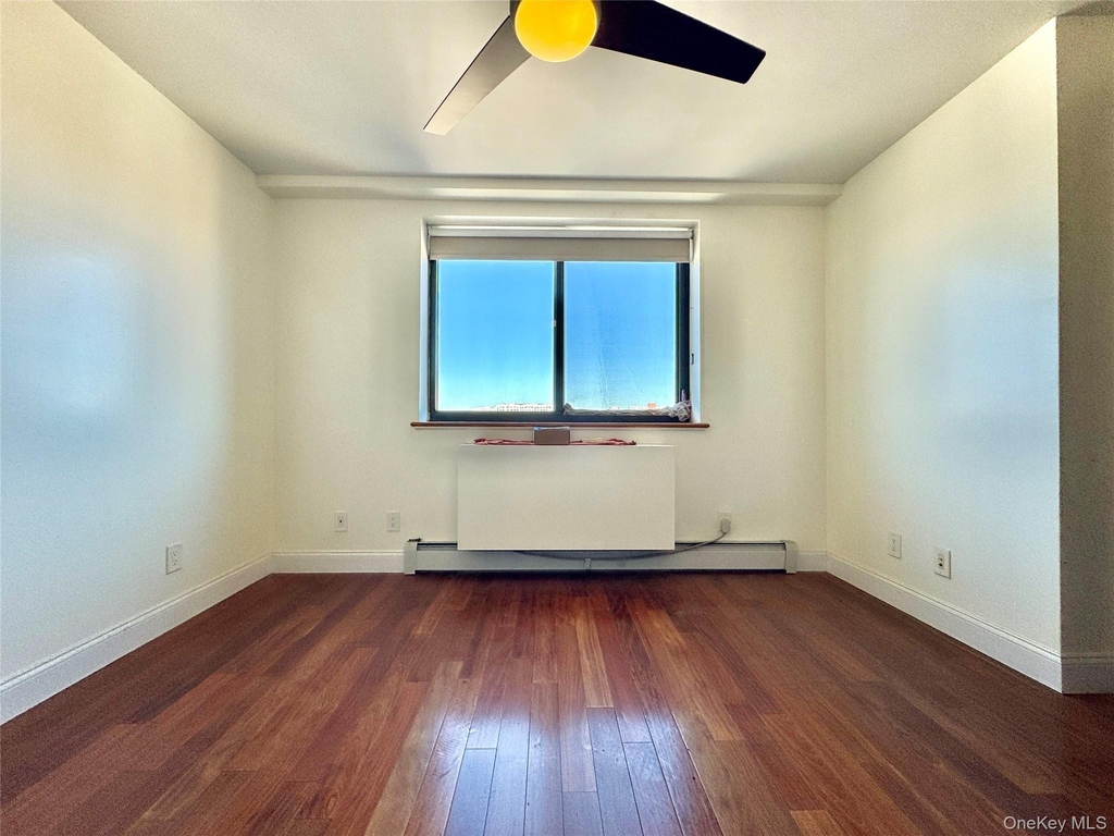 13226 Avery Avenue - Photo 10