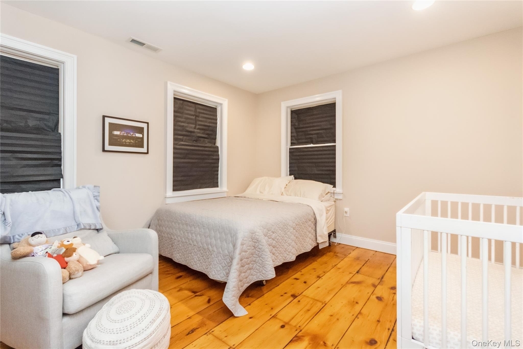 120 Verplanck Avenue - Photo 24