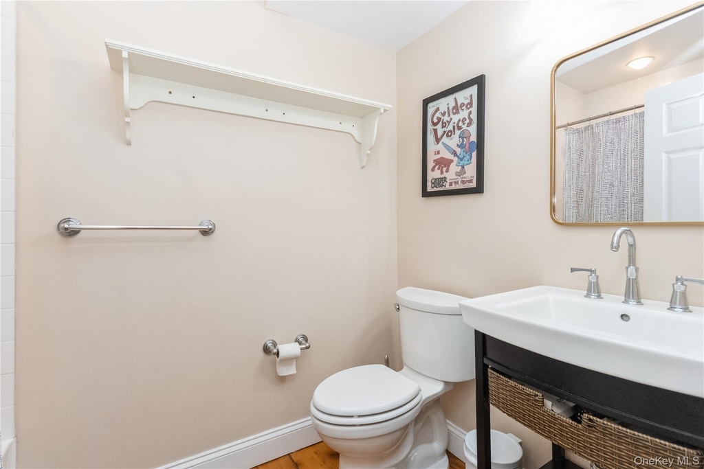 120 Verplanck Avenue - Photo 11