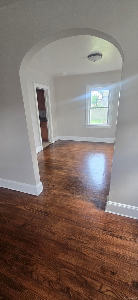 52 Allers Boulevard - Photo 0