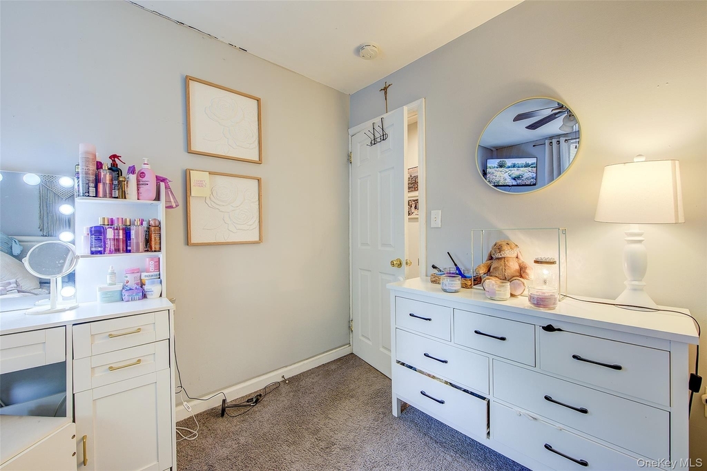 8 Carl Place - Photo 1
