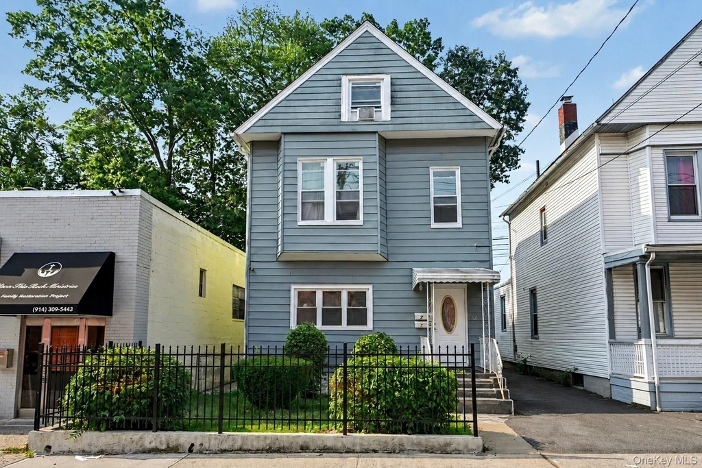 52 Claremont Place - Photo 0