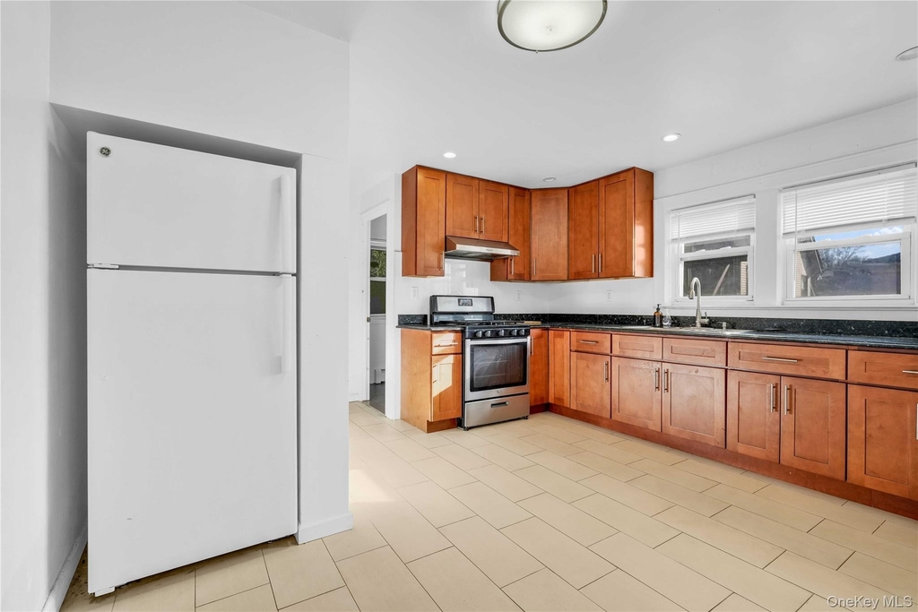43-45 Parsons Boulevard - Photo 14