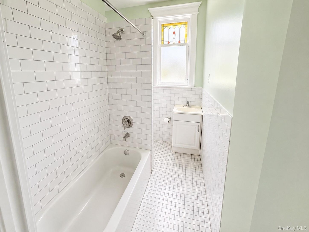 7605 85th Drive - Photo 1