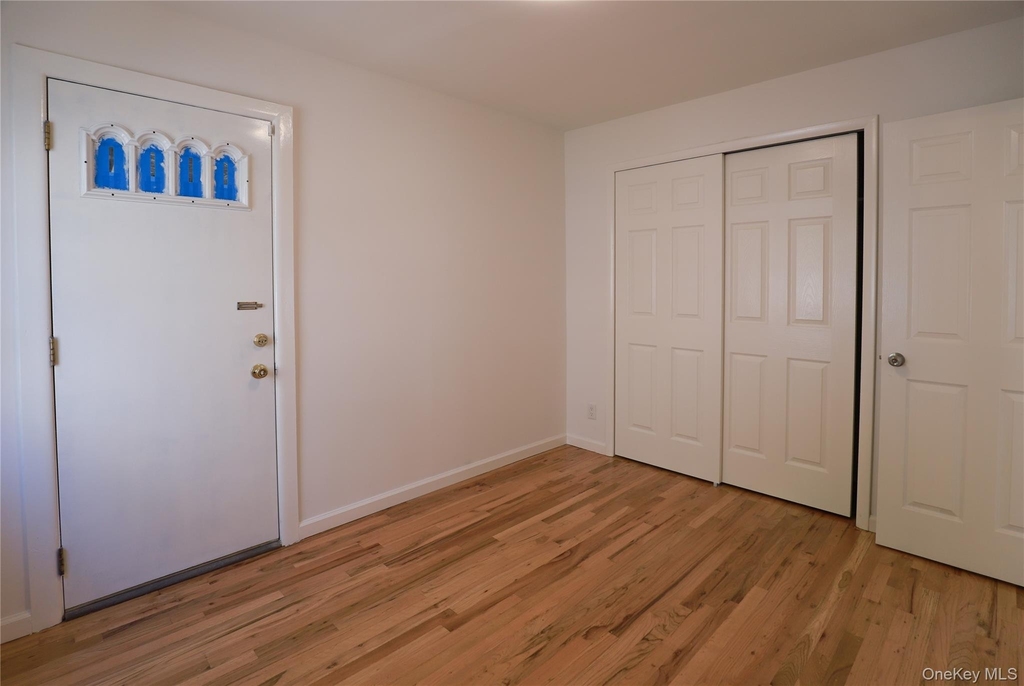 14-33 140th Street - Photo 4