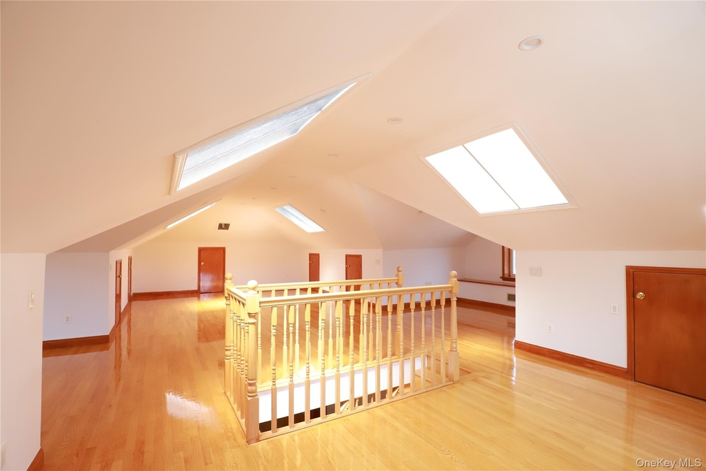69-73 185th Street - Photo 17