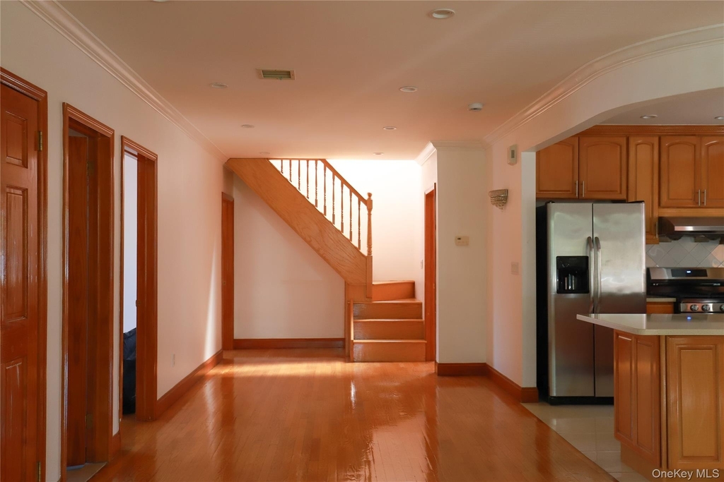 69-73 185th Street - Photo 5