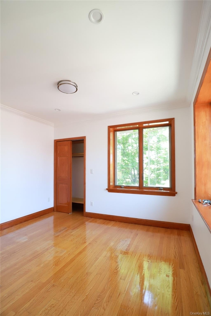 69-73 185th Street - Photo 6