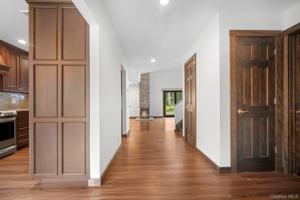 4 Hidden Pines Way - Photo 4