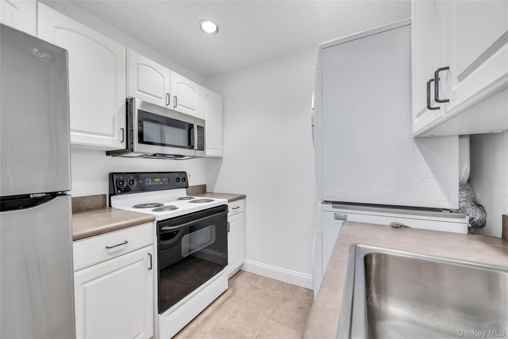 31 Richmond Boulevard - Photo 6