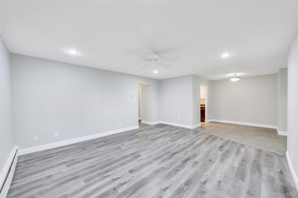 31 Richmond Boulevard - Photo 12