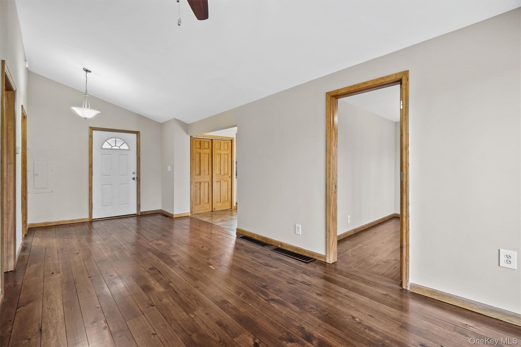 31 Paradise Hill - Photo 7