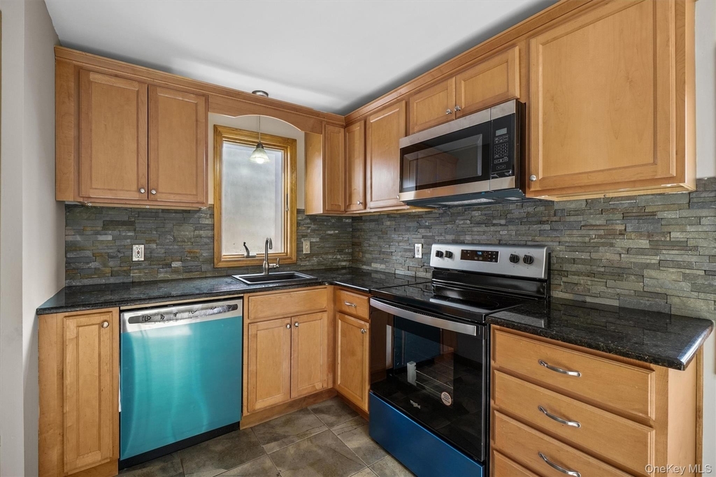 31 Paradise Hill - Photo 13