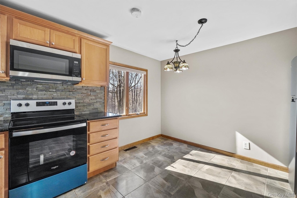 31 Paradise Hill - Photo 14