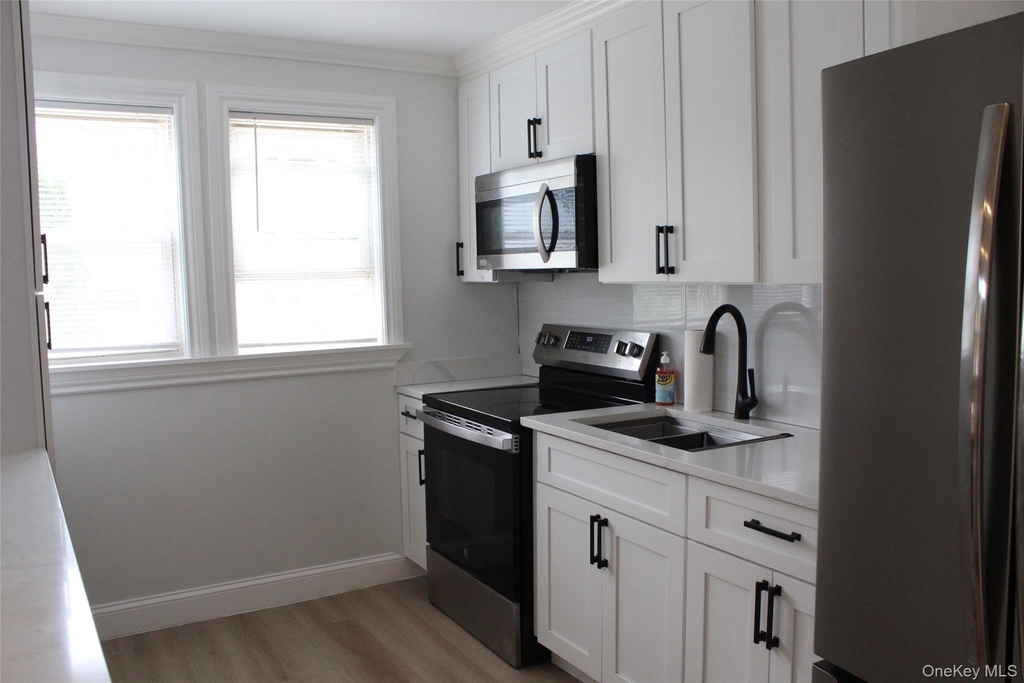177-24 240th Street - Photo 8