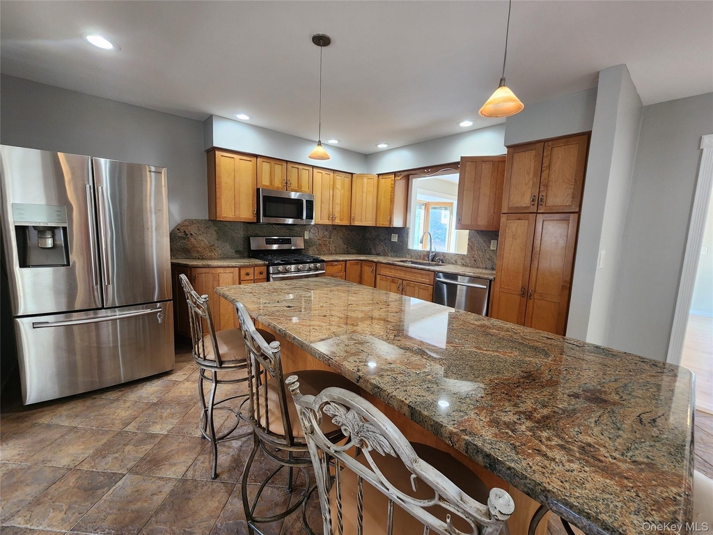 373 Ehrhardt Road - Photo 3