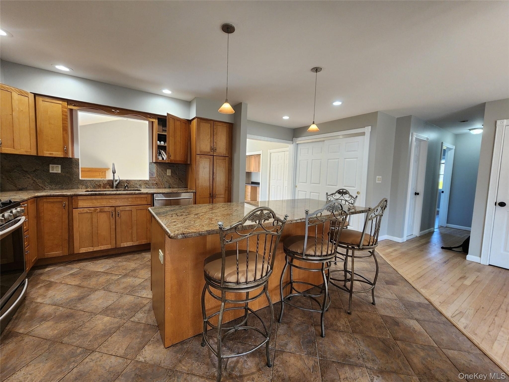 373 Ehrhardt Road - Photo 4