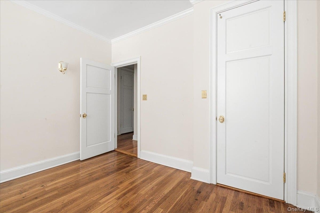 68-11 Clyde Street - Photo 32