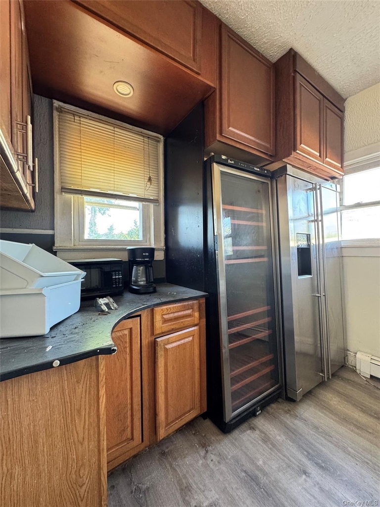 64 Sprague Avenue - Photo 4