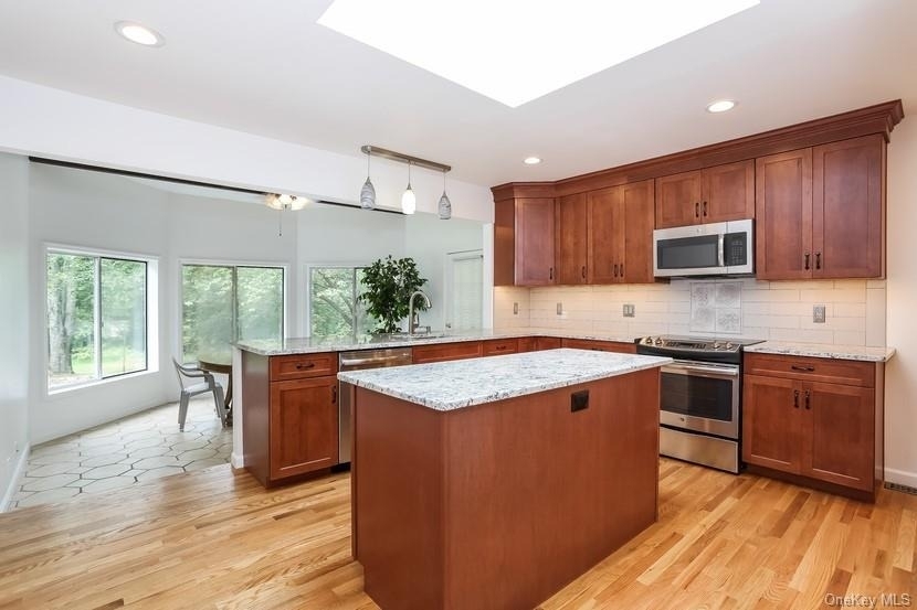 6 Jackson Road - Photo 3