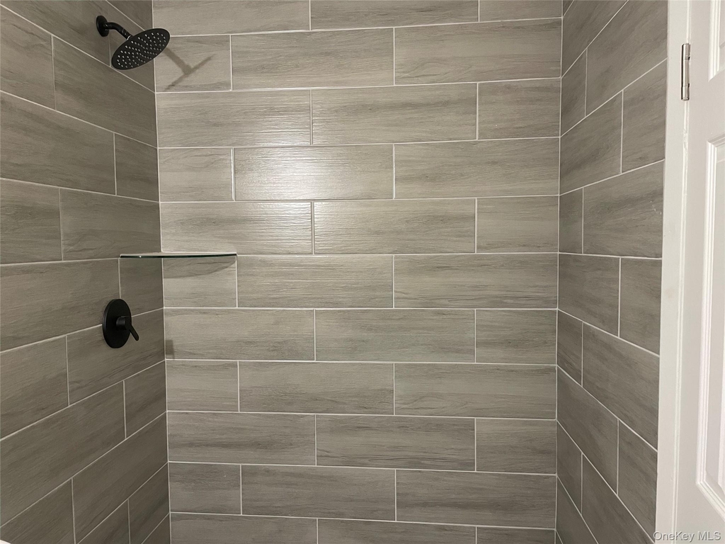 7 Locust Ave - Photo 10