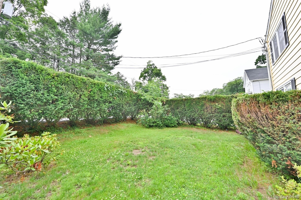 46 Robinson Avenue - Photo 20