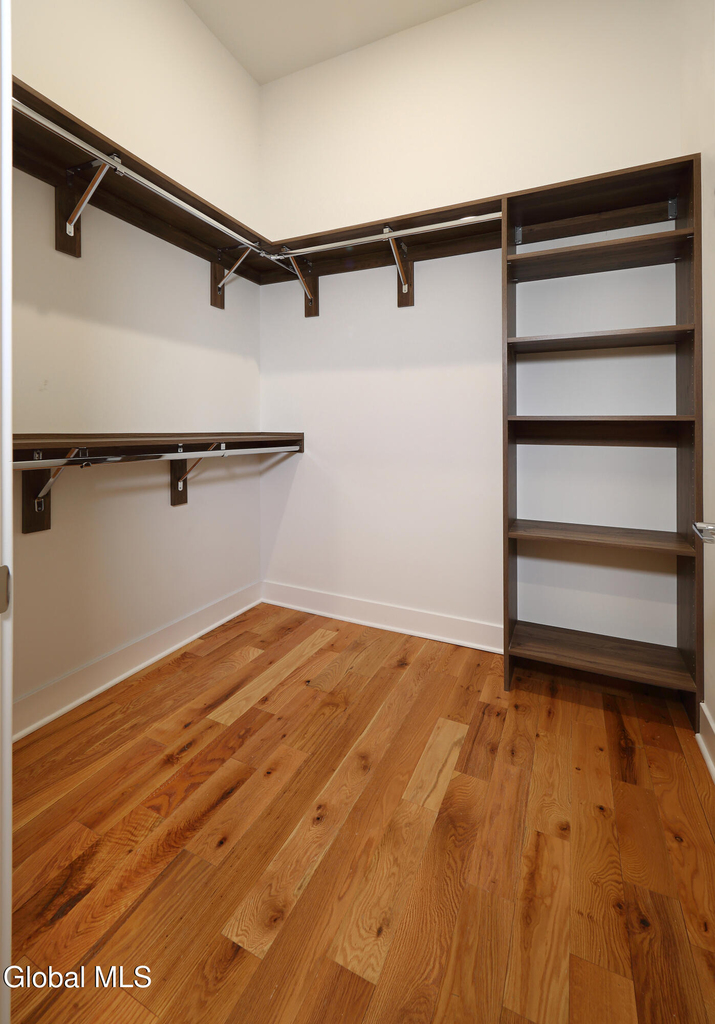 308 Excelsior Avenue - Photo 5