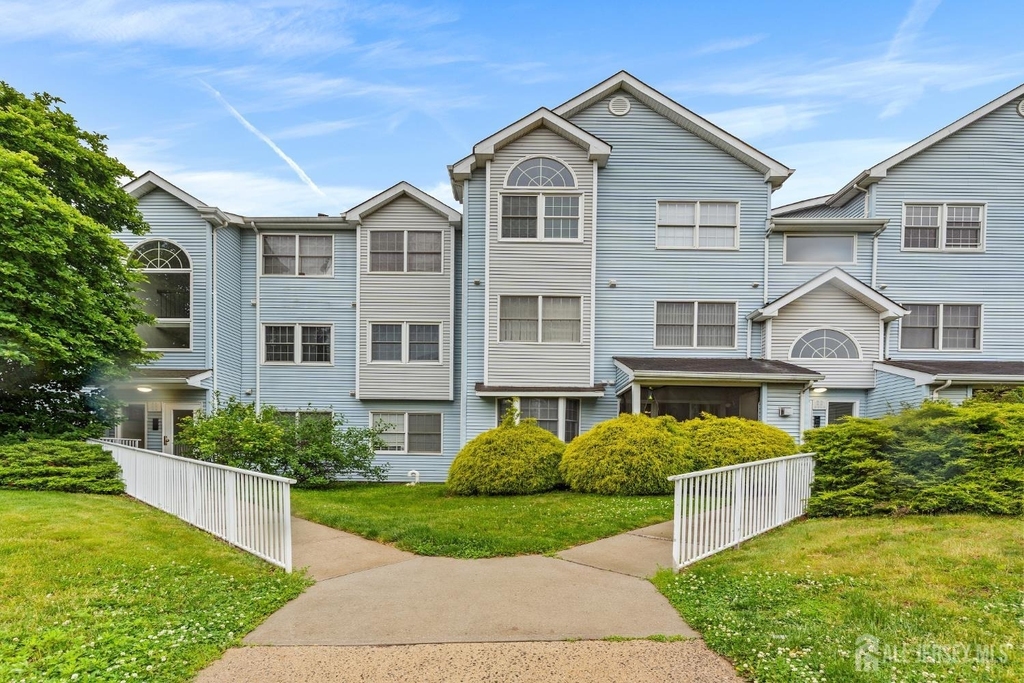 834 Edpas Road - Photo 0