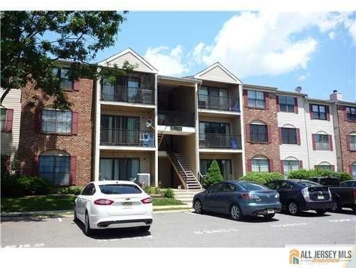 388 Lancaster Court - Photo 0