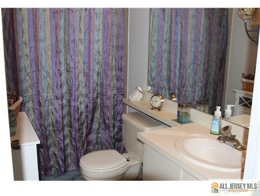 388 Lancaster Court - Photo 5