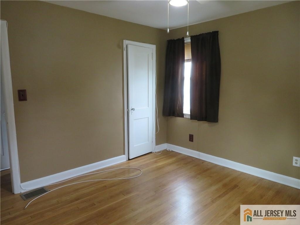 52 Avenel Street - Photo 1