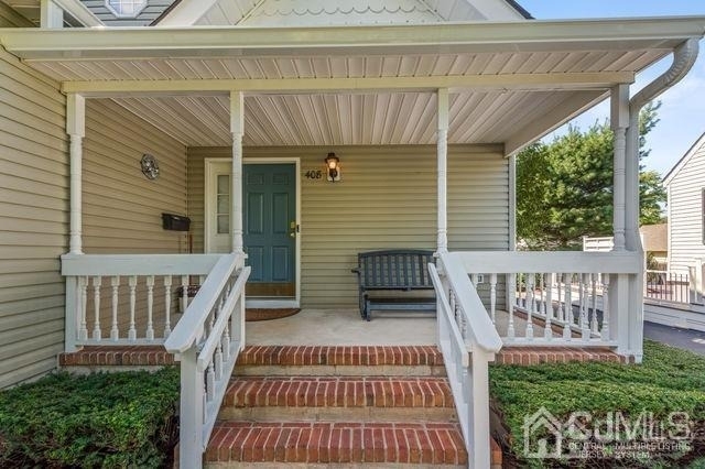 408 Prospect Avenue - Photo 2
