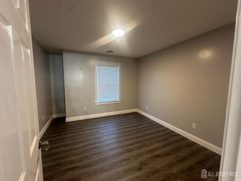 35 2nd Street - Photo 14