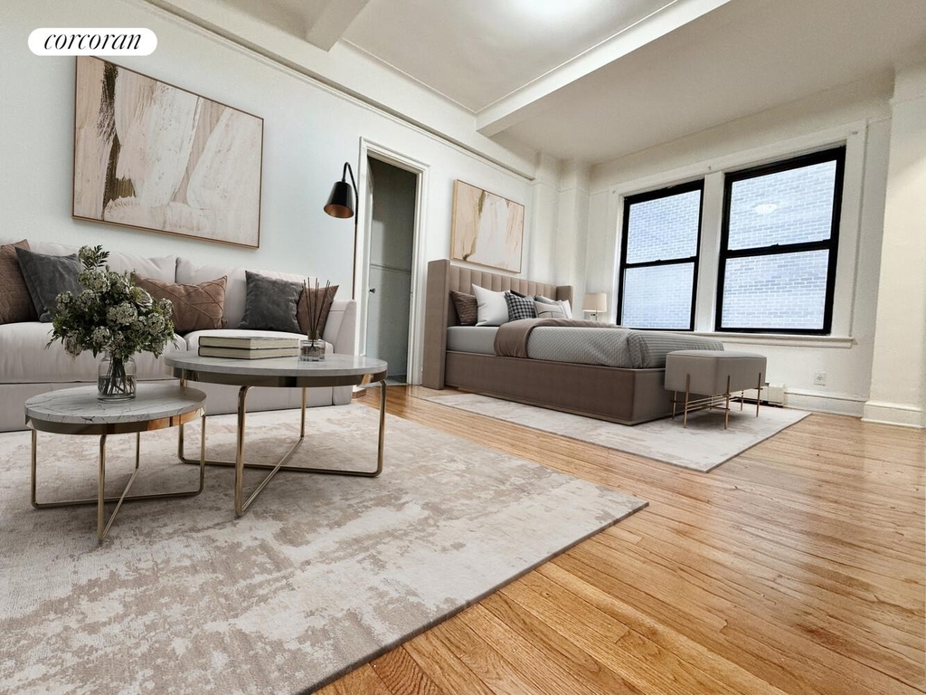 155 E 52nd Street - Photo 1