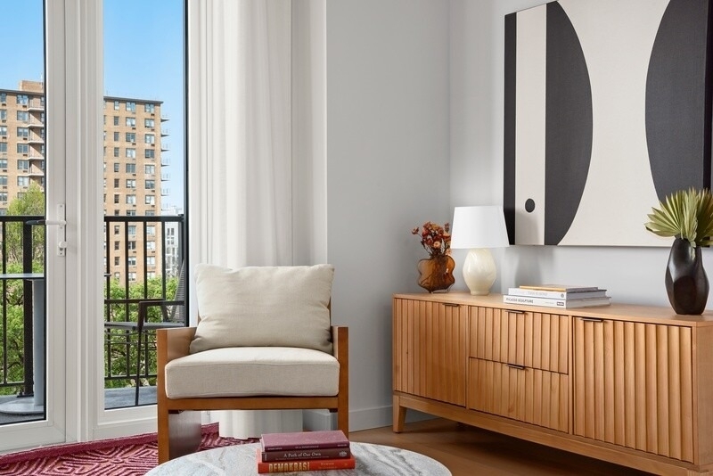 249 Willoughby Avenue - Photo 3