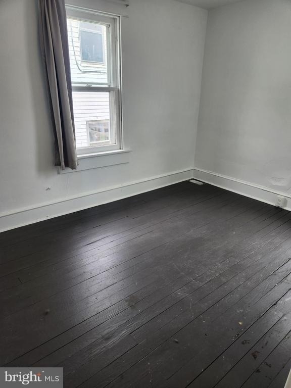 806 John Street W - Photo 8