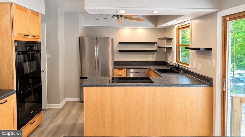 1000 Richmond Drive - Photo 15