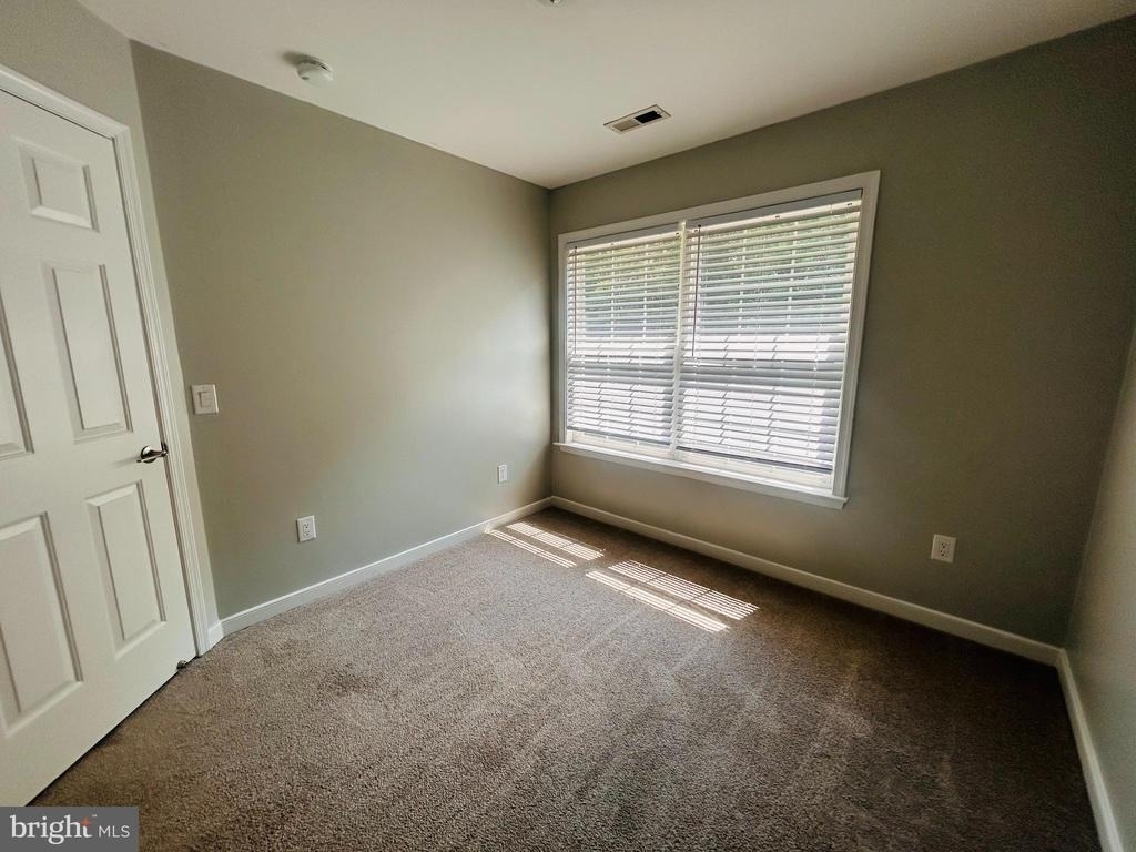 400 Munsons Hill Court - Photo 14