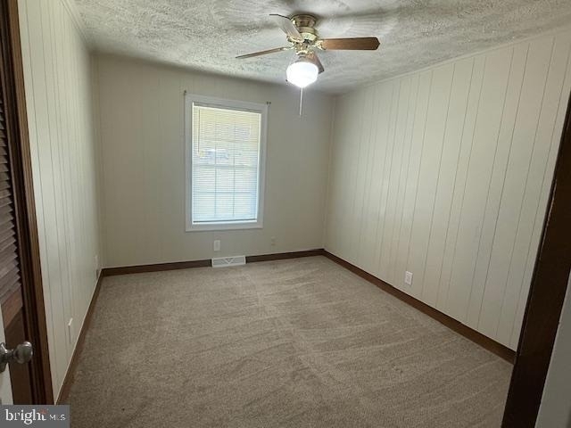 1391 Garrisonville Road - Photo 16
