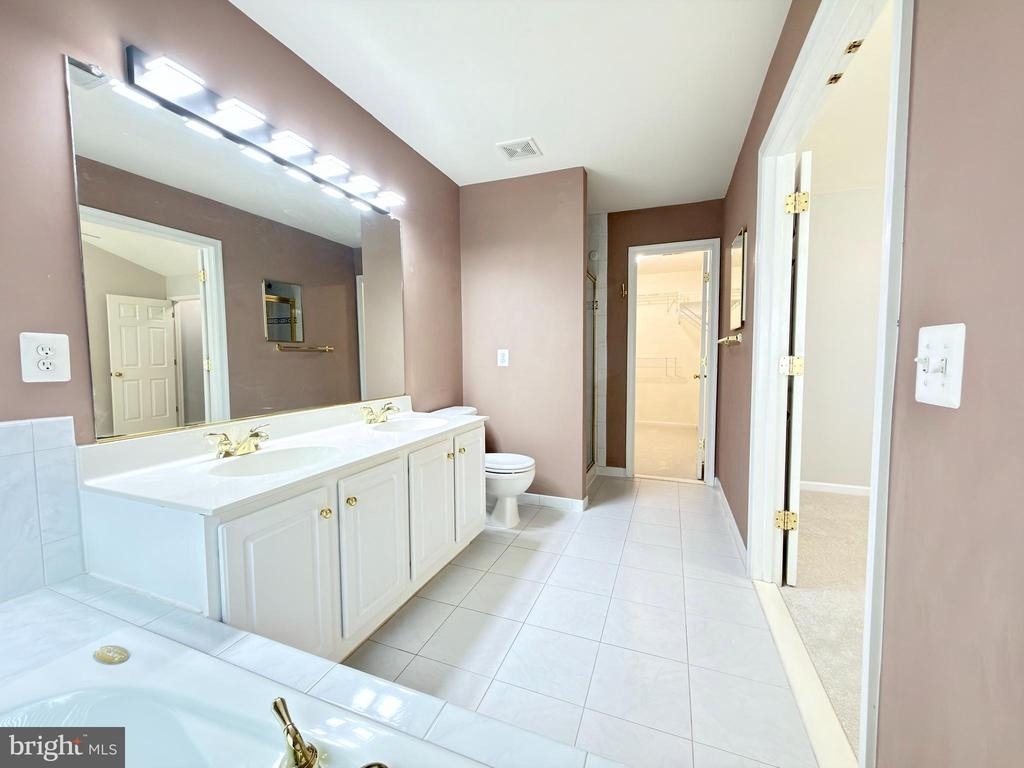 14216 Legend Glen Court - Photo 9