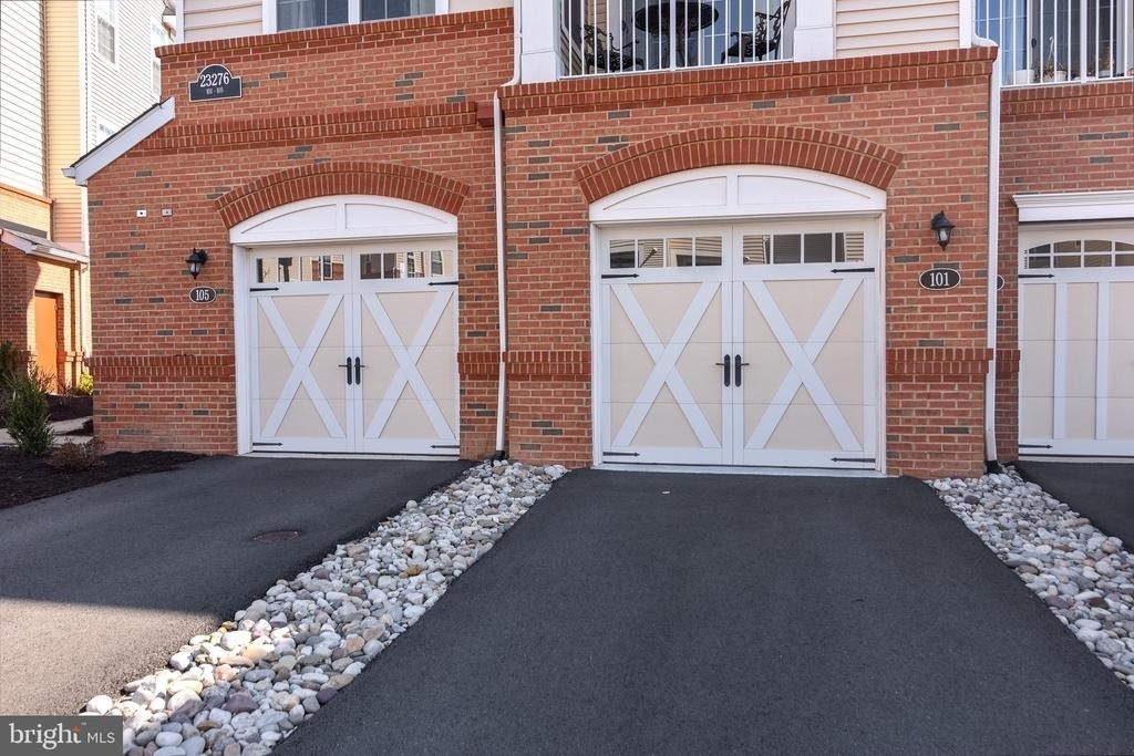 23266 Southdown Manor Terrace - Photo 16
