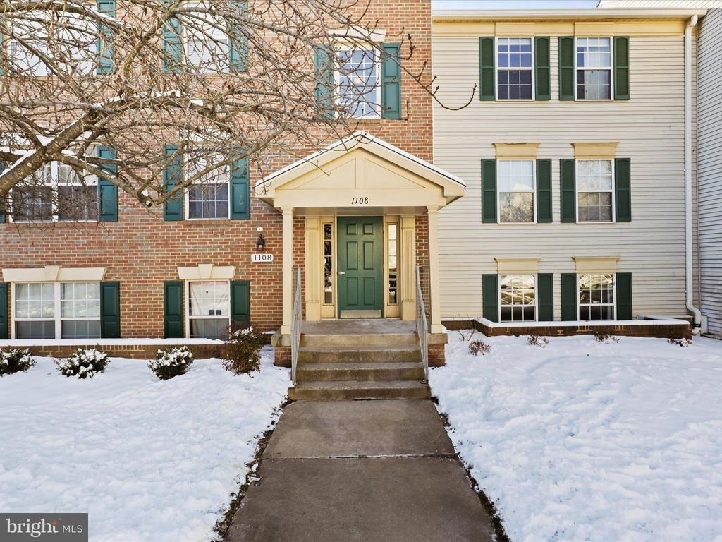 1108 Huntmaster Terrace Ne - Photo 0