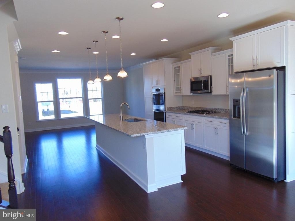 42641 Oak Park Sq - Photo 6