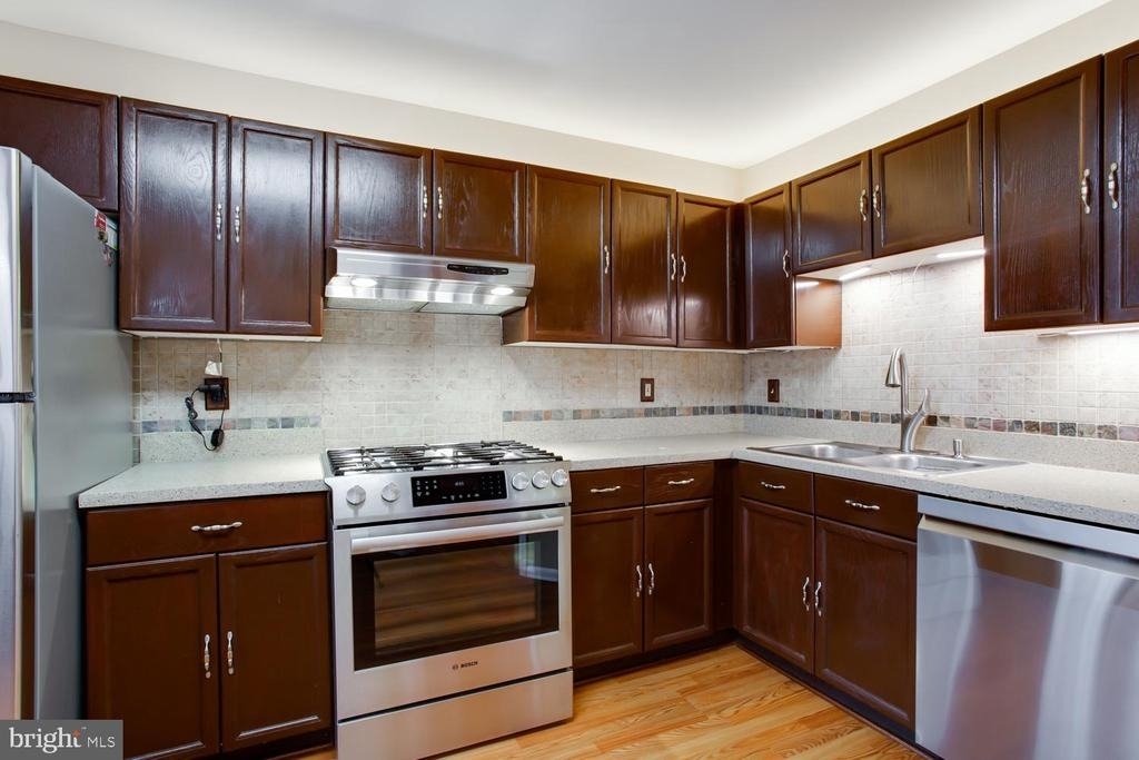 21707 Leatherleaf Circle - Photo 2