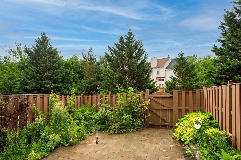 21707 Leatherleaf Circle - Photo 34