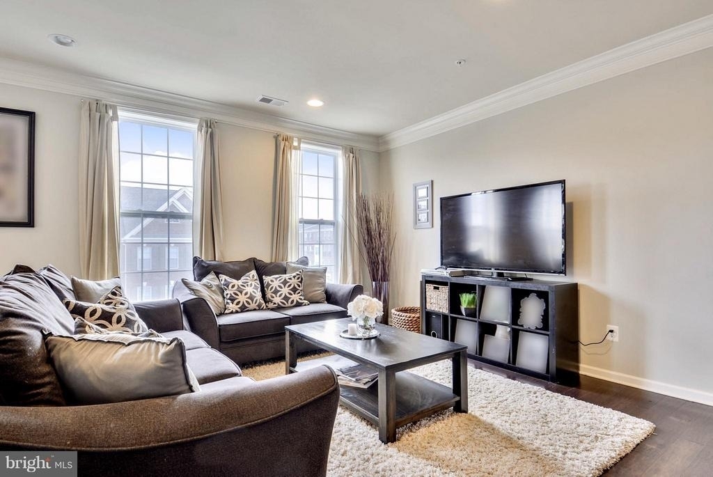 23487 Logans Ridge Terrace - Photo 8
