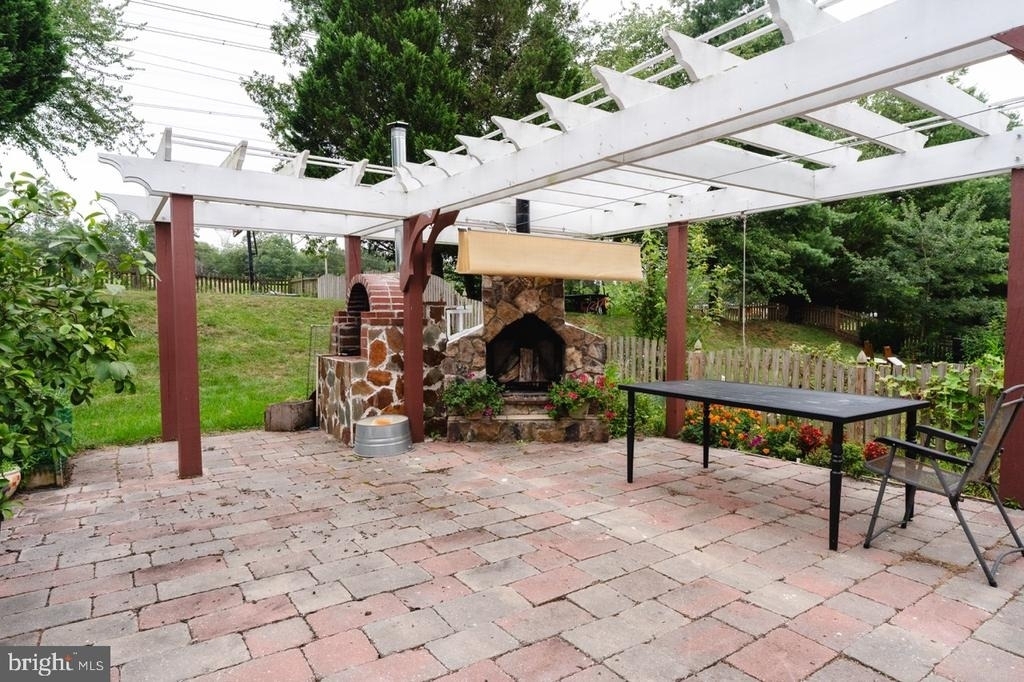 18278 Maple Spring Court - Photo 27